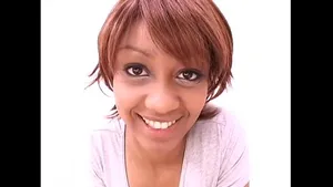 Ebony Gisele baisée hardcore style japonais