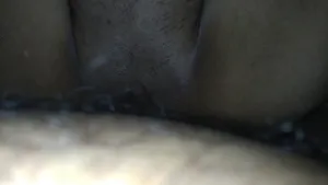Bonne philippine baisée par son patron - creampie