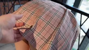 Brune coincée baisée par son beau-frère - Creampie